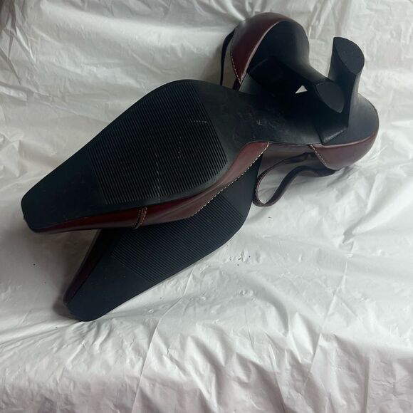 M.Patrick Wine Low Heel Shoe - Picture 7 of 11